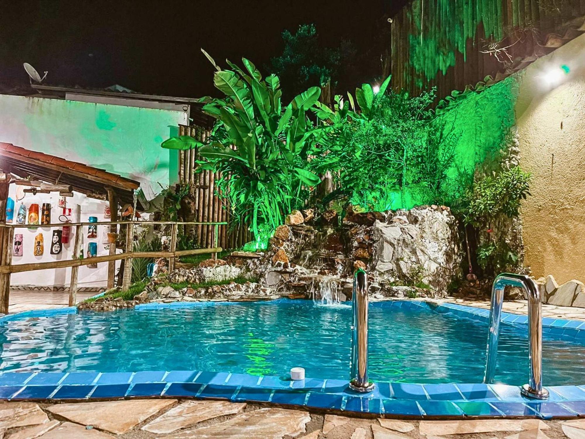 Pousada Casinha Velha Macacos  Exterior foto